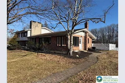 123 Eisenhower Boulevard, Roseto Boro, PA 18013 - Photo 23