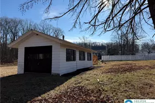 123 Eisenhower Blvd, Roseto Boro, PA 18013 - Photo 15