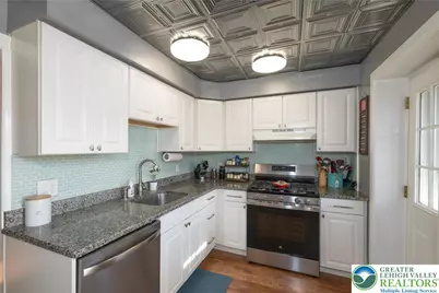 530 Chestnut Street, Emmaus, PA 18049 - Photo 7