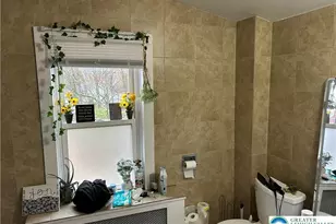 412 Pennsylvania Ave, Roseto, PA 18013 - Photo 9