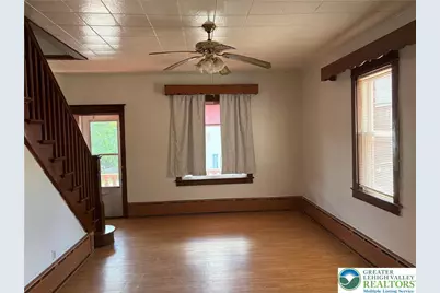 412 Pennsylvania Avenue, Roseto, PA 18013 - Photo 7