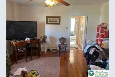 412 Pennsylvania Avenue, Roseto Boro, PA 18013 - Photo 13