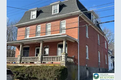 412 Pennsylvania Avenue, Roseto Boro, PA 18013 - Photo 1