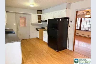 1165 E Catawissa Street, Nesquehoning Boro, PA 18240 - Photo 11