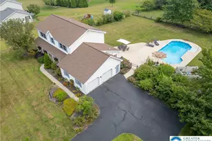 5033 Ancinetta Dr, Schnecksville, PA 18078 - Photo 9