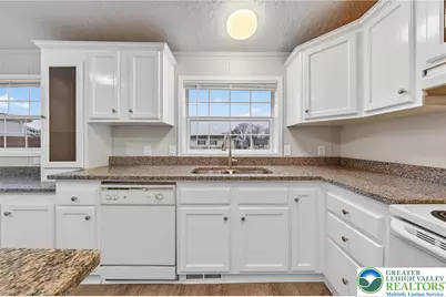 1190 Grange Road #K5, Upper Macungie Township, PA 18106 - Photo 11