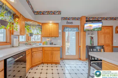 38 W 2nd Street, Wind Gap, PA 18091 - Photo 15