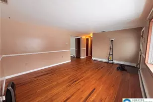 826 Whittier Dr, Allentown, PA 18103 - Photo 3