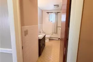 826 Whittier Dr, Allentown, PA 18103 - Photo 11