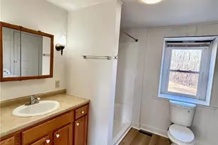 171 E Aluta Mill Rd, Bushkill Twp, PA 18064 - Photo 5