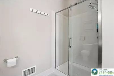 4985 Curly Horse Drive, Upper Saucon Township, PA 18034 - Photo 31