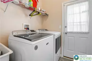 4985 Curly Horse Dr, Upper Saucon Township, PA 18034 - Photo 45