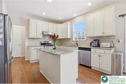 4985 Curly Horse Drive, Upper Saucon Township, PA 18034 - Photo 11