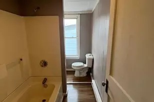 208 W Patterson St, Lansford, PA 18232 - Photo 5