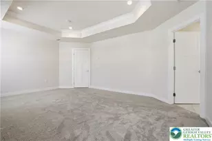 6405 Robin Rd, Lower Macungie Township, PA 18062 - Photo 27