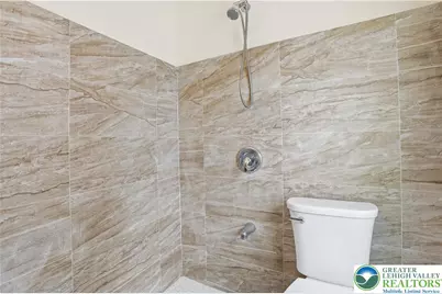 6405 Robin Road, Macungie, PA 18062 - Photo 47