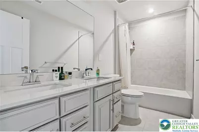 6405 Robin Road, Macungie Boro, PA 18062 - Photo 49