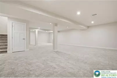 6405 Robin Road, Lower Macungie Township, PA 18062 - Photo 55