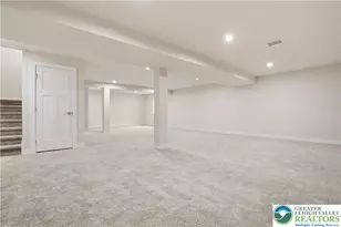 6405 Robin Rd, Lower Macungie Township, PA 18062 - Photo 55