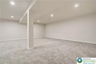 6405 Robin Rd, Lower Macungie Township, PA 18062 - Photo 53