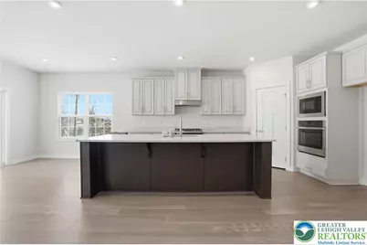 6405 Robin Road, Macungie Boro, PA 18062 - Photo 15