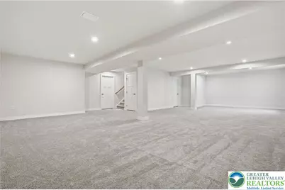 6405 Robin Road, Lower Macungie Township, PA 18062 - Photo 61