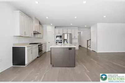 6405 Robin Road, Macungie, PA 18062 - Photo 17