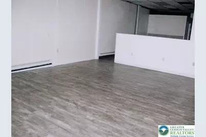 136 W Saint Joseph Street, Easton, PA 18042 - Photo 3