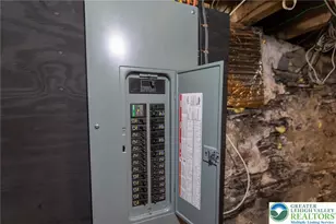 334 W Church St, Slatington, PA 18080 - Photo 17