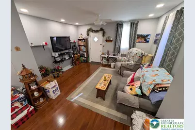 324 Walnut Street, Catasauqua Boro, PA 18032 - Photo 3