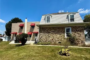 720 Park St, Whitehall Twp, PA 18052 - Photo 3