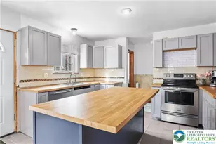 2247 Reo Dr, Chestnuthill Twp, PA 18330 - Photo 13