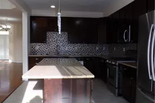 319 Milkweed Dr, Upper Macungie Township, PA 18104 - Photo 9