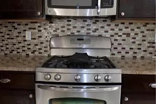 319 Milkweed Dr, Upper Macungie Township, PA 18104 - Photo 9