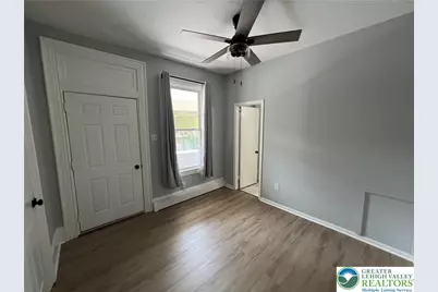 101 Center Street #1A, Jim Thorpe, PA 18229 - Photo 9