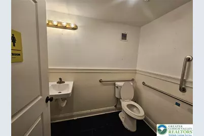 527 Northampton Street, Easton, PA 18042 - Photo 9