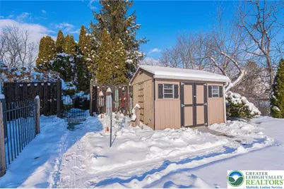 2115 Briarwood Drive, North Whitehall Twp, PA 18037 - Photo 5