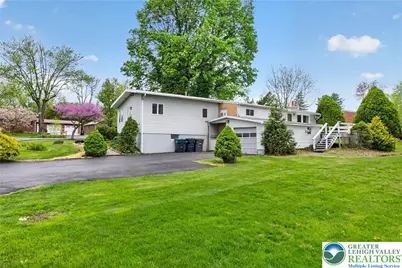 1220 Oakwood Drive, Hanover Twp, PA 18017 - Photo 7