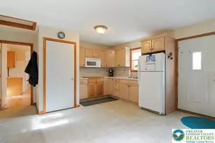 4938 Pine Ridge Dr, Bushkill, PA 18324 - Photo 17