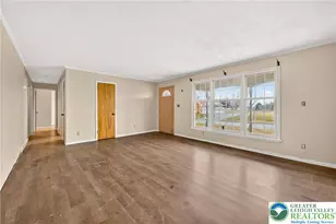 576 Horseshoe Dr, Plainfield Township, PA 18040 - Photo 9