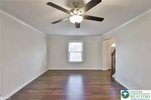 2811 Kingsview Ave, Bethlehem Township, PA 18045 - Photo 9