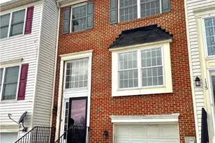 117 N Oak St, Freemansburg, PA 18017 - Photo 1