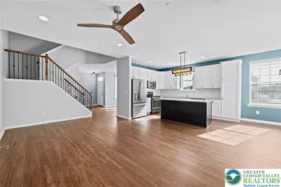 334 Redclover Lane, Allentown, PA 18104 - Photo 9