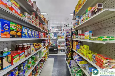 909 Linden, Allentown, PA 18101 - Photo 15