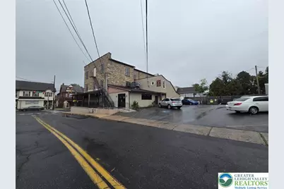 605 Main Street, Hellertown, PA 18055 - Photo 11