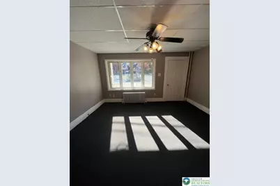 82 W Center Street, Nesquehoning, PA 18240 - Photo 3