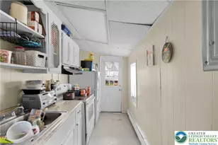 318 N 7th St, Allentown City, PA 18102 - Photo 9