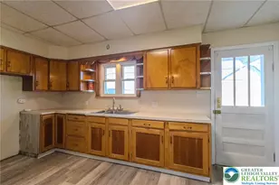 805 Pennsylvania Ave, Bangor, PA 18013 - Photo 7