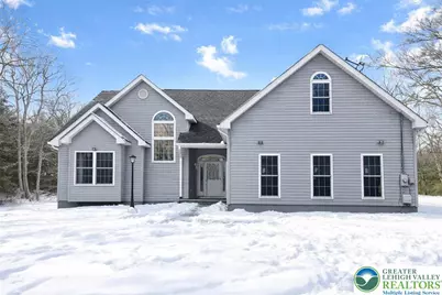 162 Oak Ridge Drive, Milford, PA 18337 - Photo 1