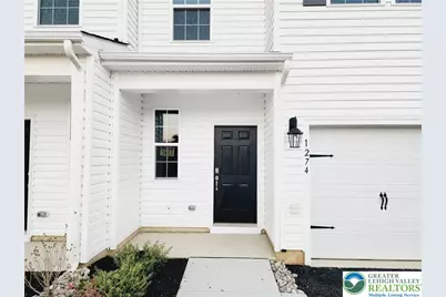 1255 Susan Circle, Upper Macungie Township, PA 18031 - Photo 3